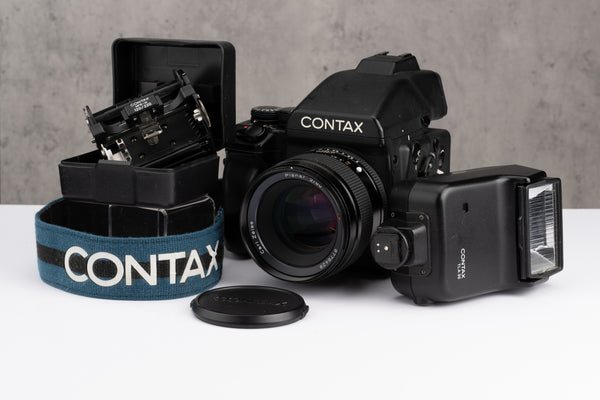 Used Contax 645 & Carl Zeiss Planar 80mm f/2 Kit