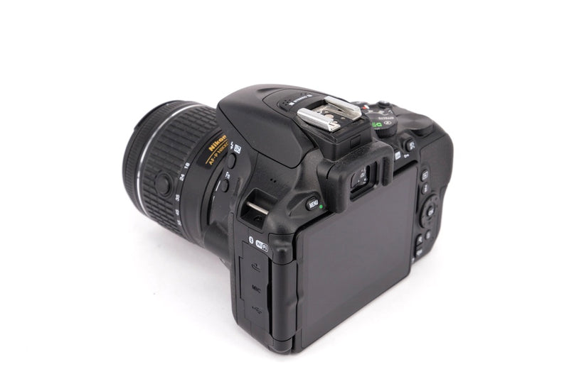 Used Nikon D5600 + AF-P 18-55mm VR Digital SLR Camera