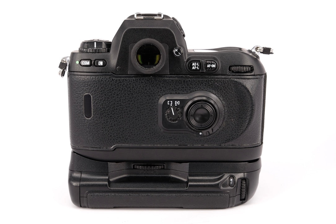 Used Nikon F100 35mm SLR Camera + Grip