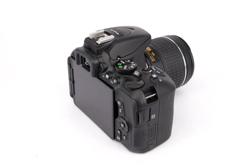 Used Nikon D5600 + AF-P 18-55mm VR Digital SLR Camera