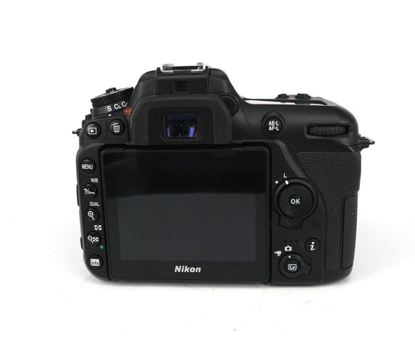 Used Nikon D7500 Camera & 18-140mm VR Lens