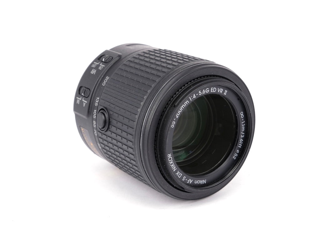 Used Nikon Af-S 55-200mm f/4.5-5.6G VR II DX Lens