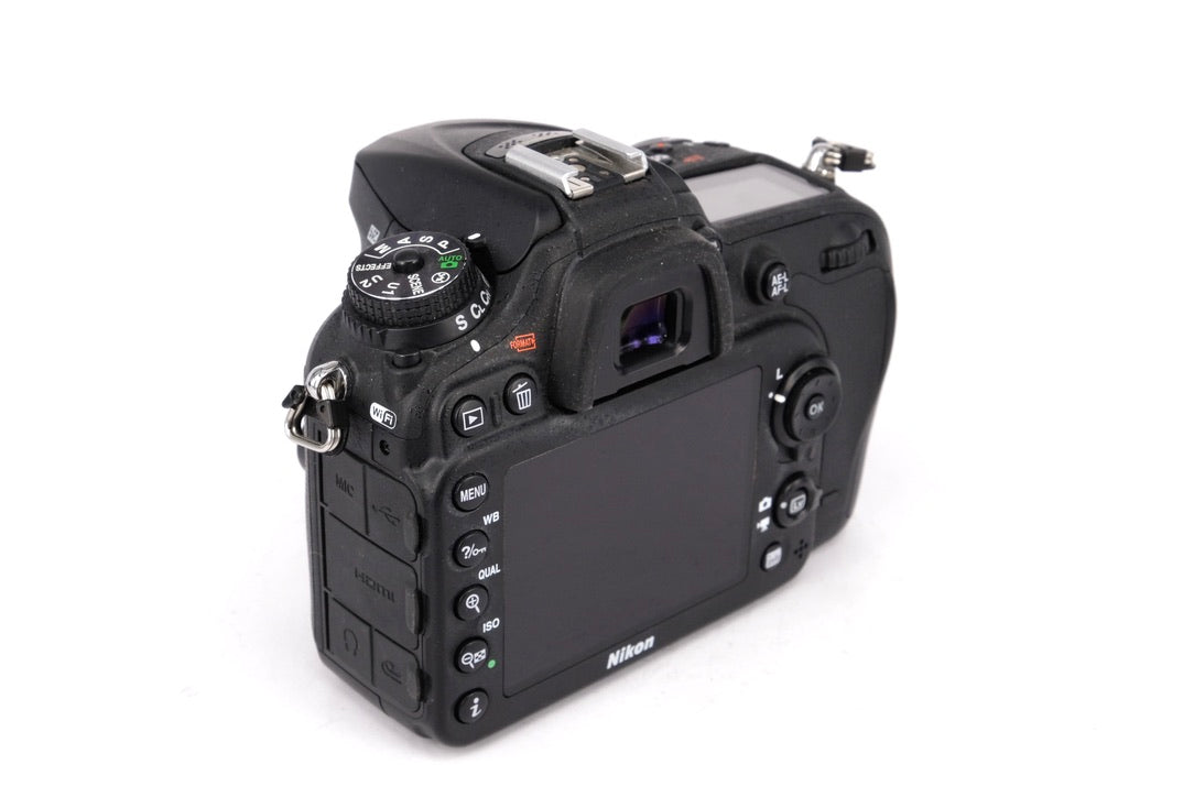 Used Nikon D7200 Digital SLR Camera Body