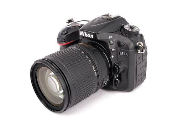 Used Nikon D7100 + 18-135mm Digital SLR Camera