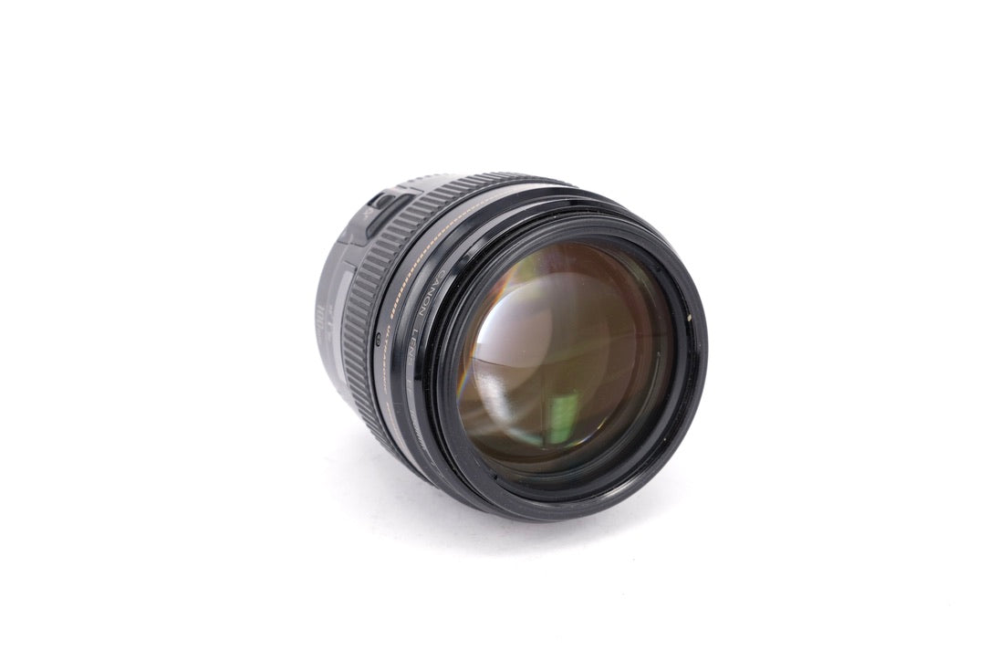 Used Canon EF 200mm f/2 USM Lens