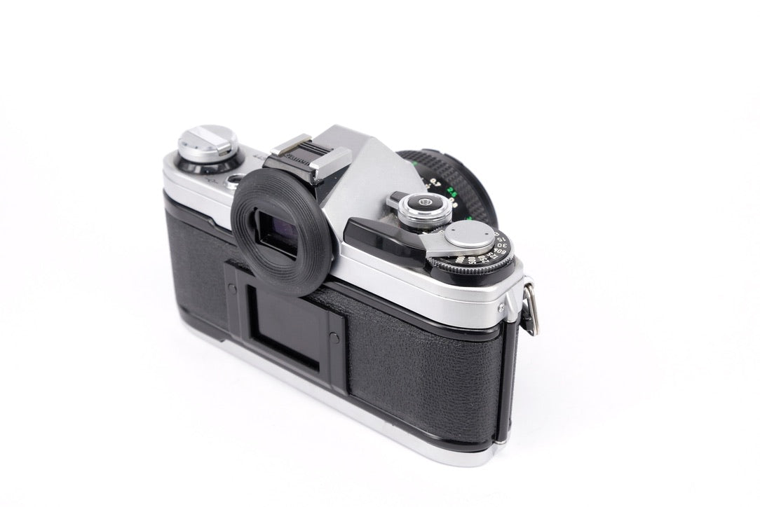 Used Canon AE-1 + 50mm f1.8 35mm SLR Camera