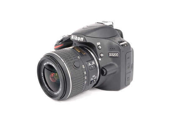 Used Nikon D3200 + 18-55mm VR Digital SLR