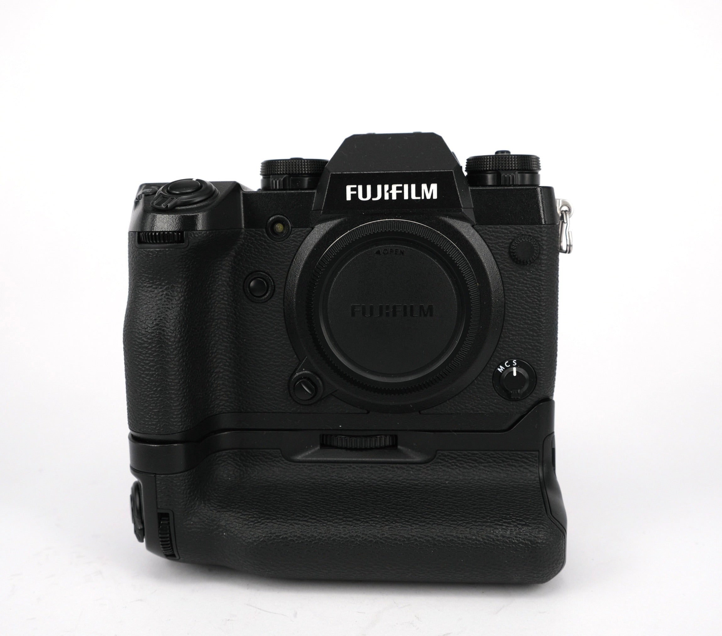 Used Fujifilm X-H1 + VPB-XH1 Vertical Grip Mirrorless Camera