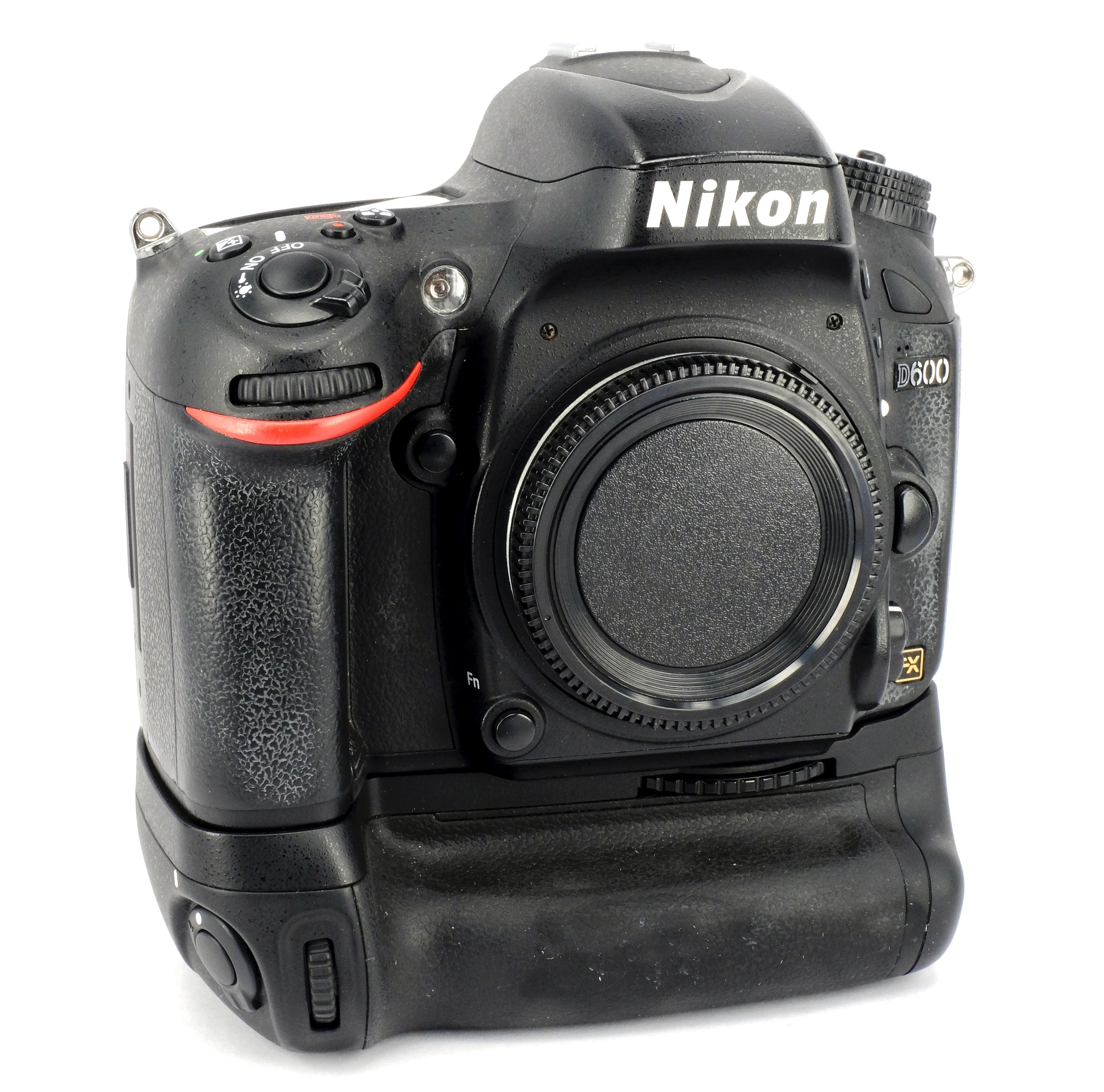 Used Nikon D600 Digital SLR Camera Body & MB-D14 Grip