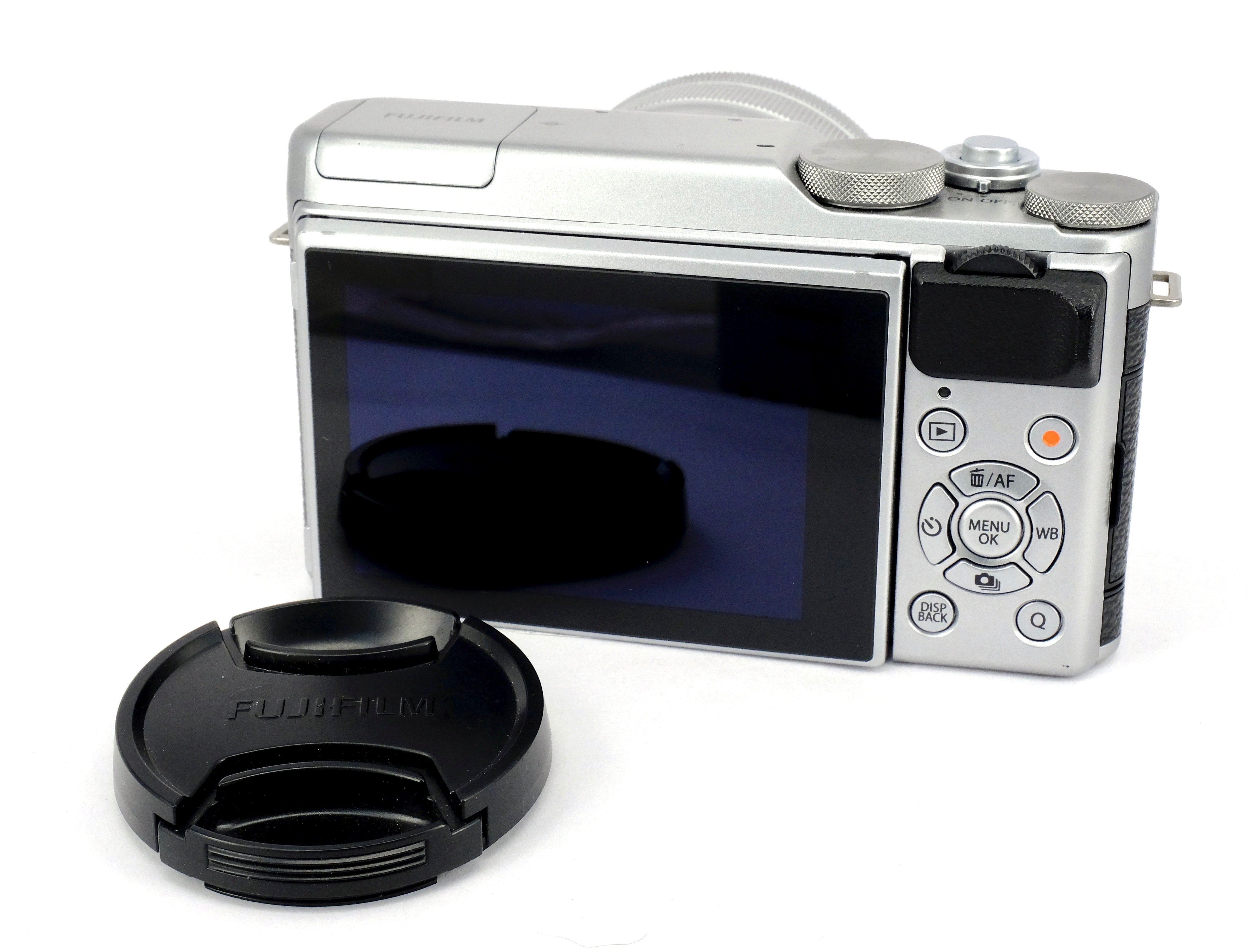 Used Fujifilm X-A20 & 15-45mm len