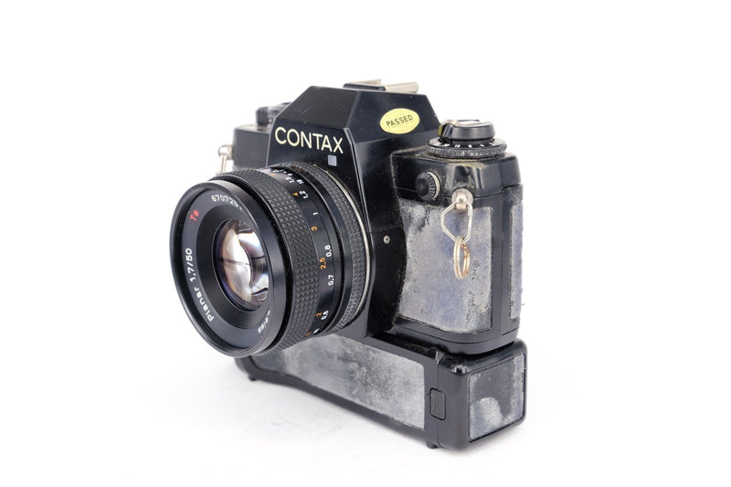 Used Contax 139 Quartz & Carl Zeiss 50mm f/1.7 35mm SLR Camera