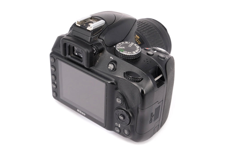 Used Nikon D3300 + AF-P 18-55mm VR Digital SLR