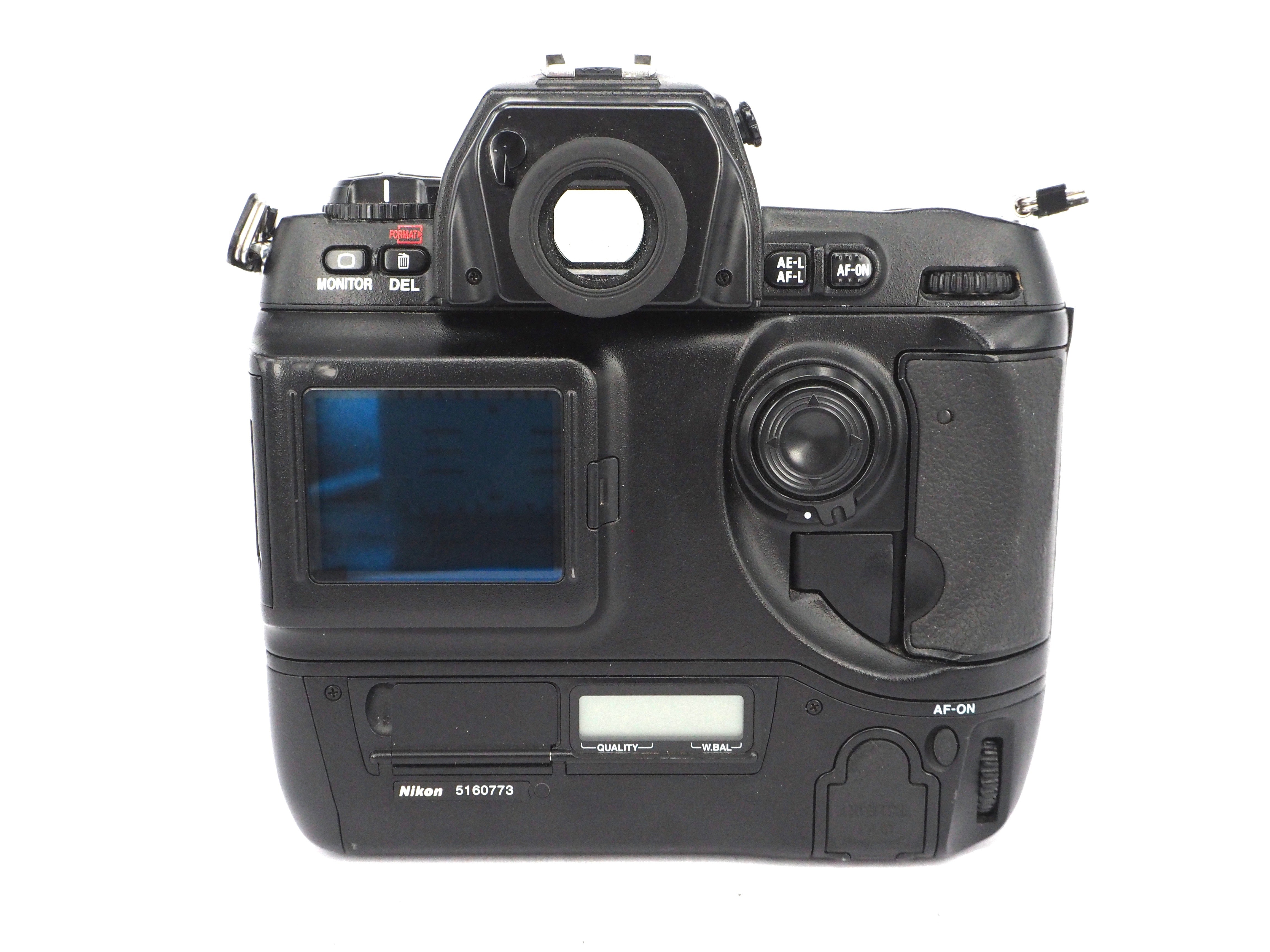 Used Nikon D1x Digital SLR camera Body