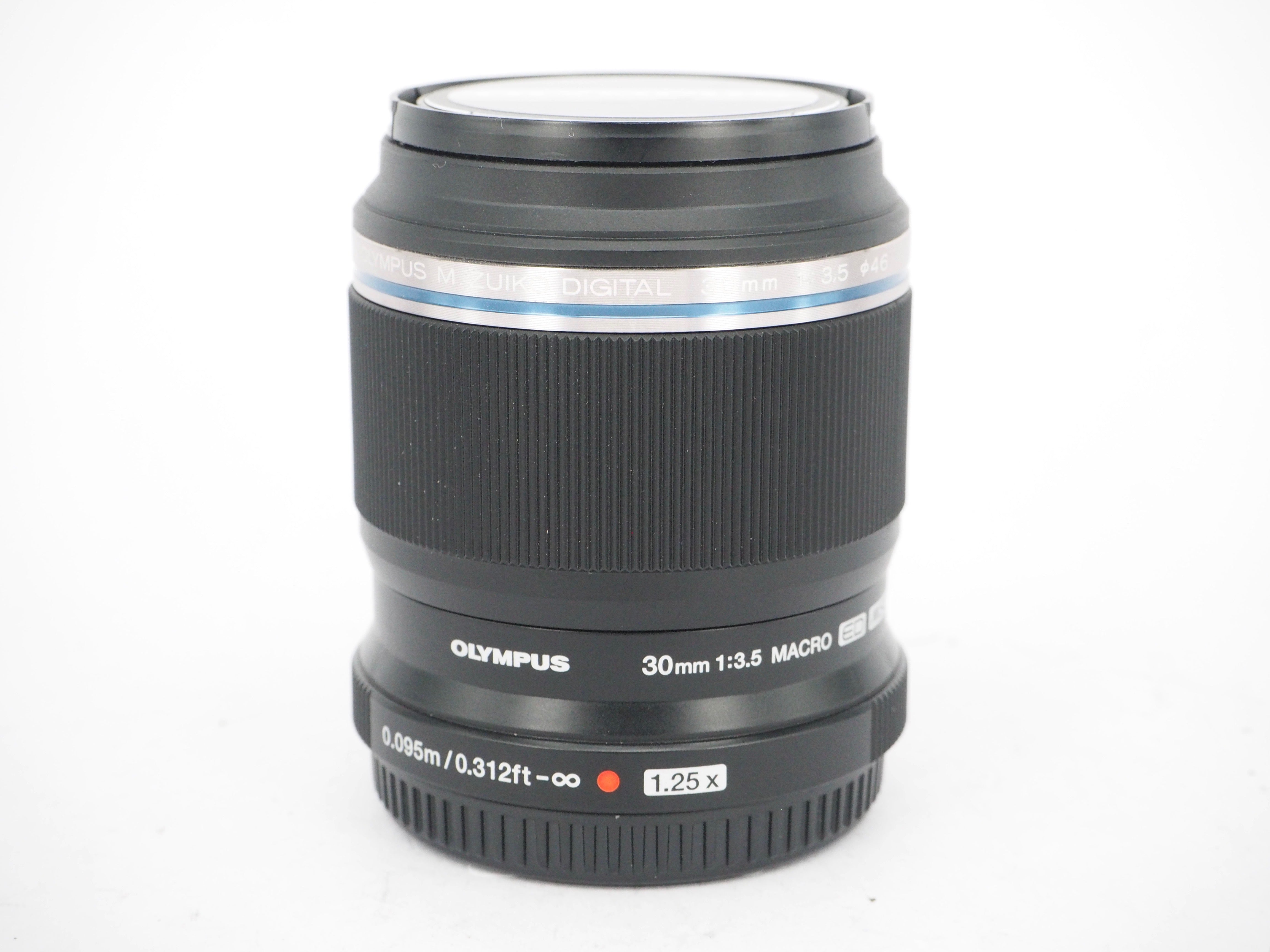Olympus M.Zuiko Digital ED 30mm f3.5 Macro Lens
