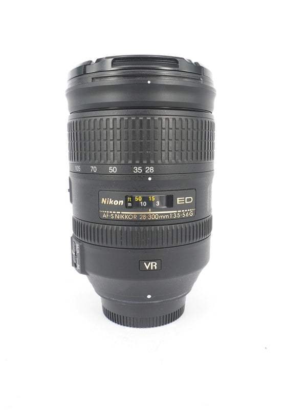 Nikon 28-300mm f3.5-5.6 G AF-S ED VR Lens