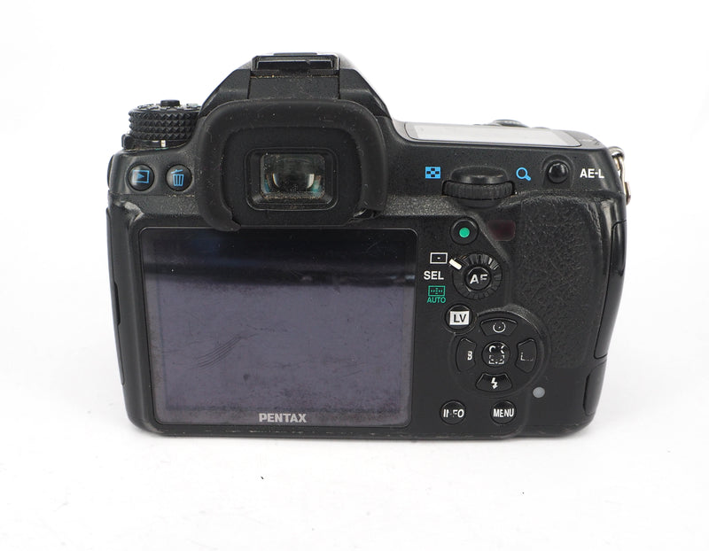 Used Pentax K-5 + 18-55mm Digital SLR kit
