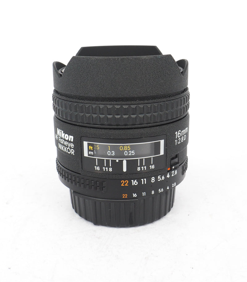 Nikon AF Fisheye Nikkor 16mm f/2.8D Lens 