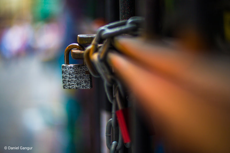 Image of lock and chain